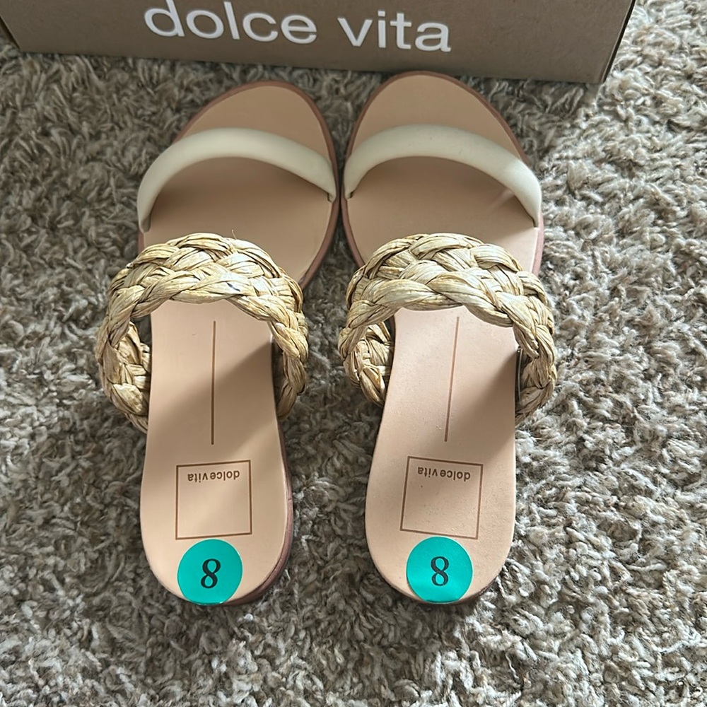 Dolce Vita Sandals size 8
